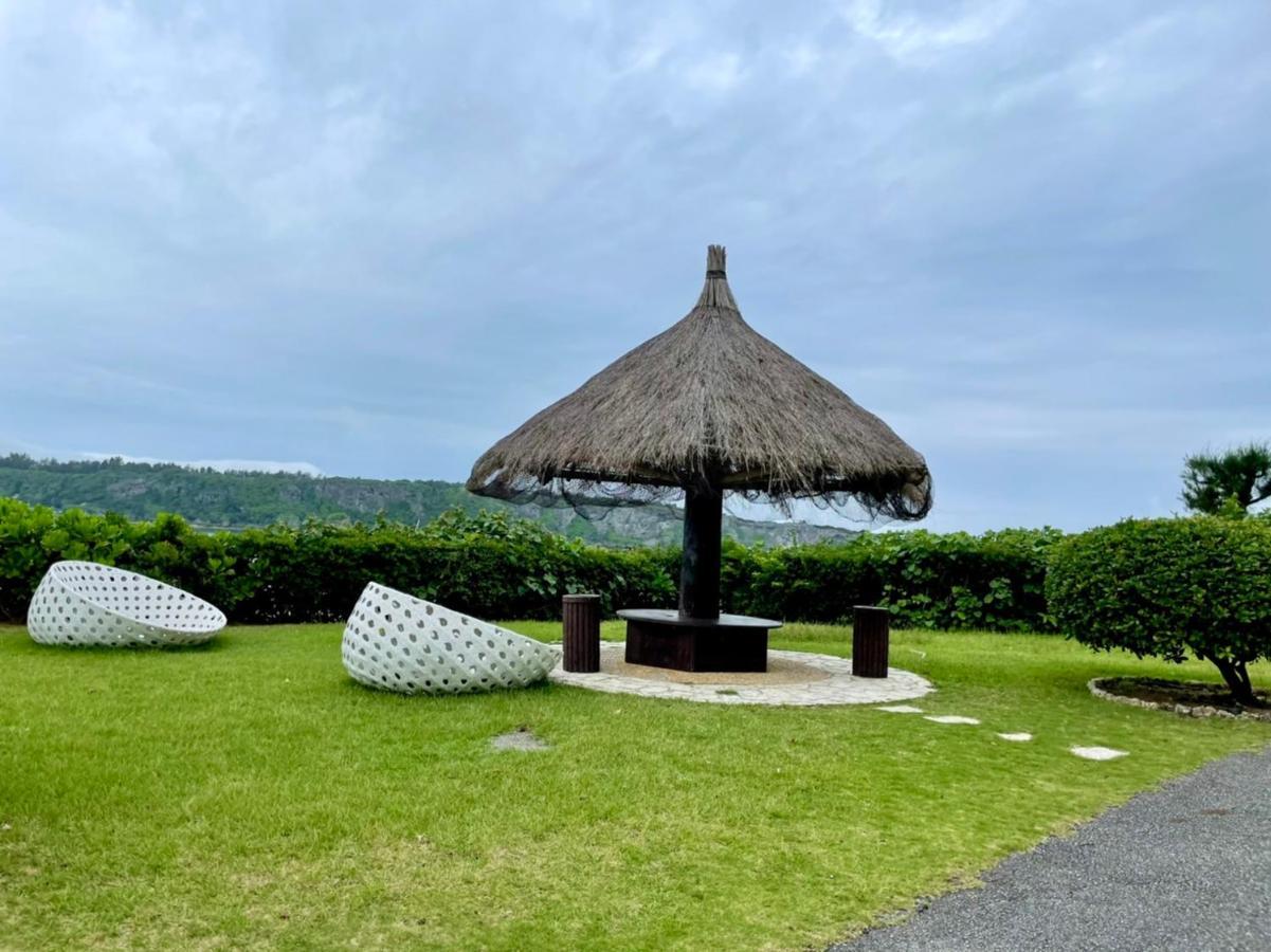 Pangoo Onna Japanese Style Hotel Extérieur photo